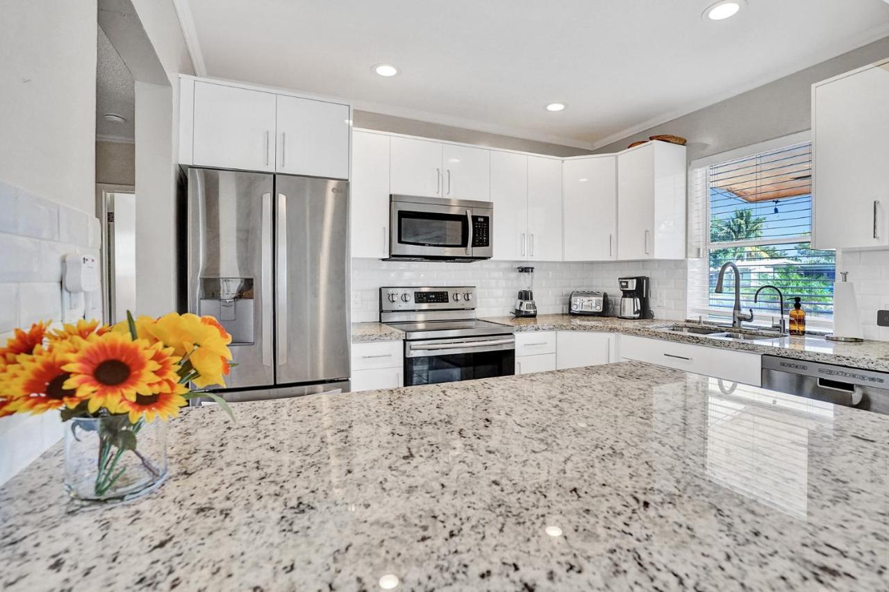 New! Waterfront Heated Pool & Jacuzzi 2 Mi To Beach - Fishing Pier Relaxing Spa & Hammock Fort Lauderdale Exterior foto